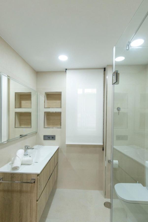 شقة El Piso De Pilar يانس المظهر الخارجي الصورة